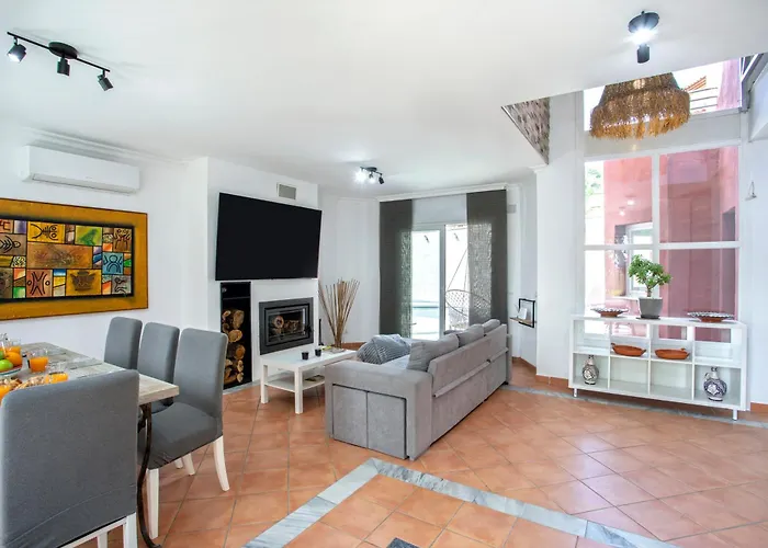 Sunstay La Colina Torremolinos